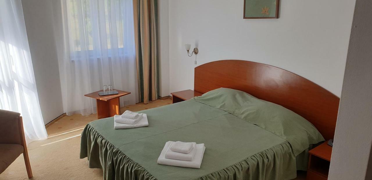 Helios Hotel Ocna Sibiului Exterior photo